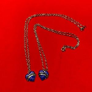 Matching best friends necklaces